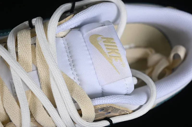 All categories Nk SB Dunk series Nk SB Dunk Low low-top sneakers Nk Dunk Low Drunkard Lemon Mojito SB strap low-top casual sneakers DV0833-100